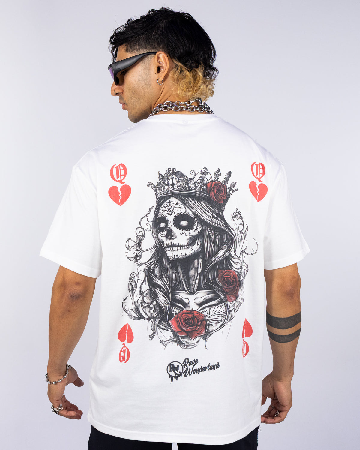 Queen Of Broken Hearts Men's White Graphic T-Shirt