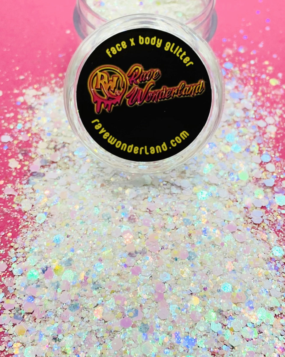 Iridescent White Chunky Glitter